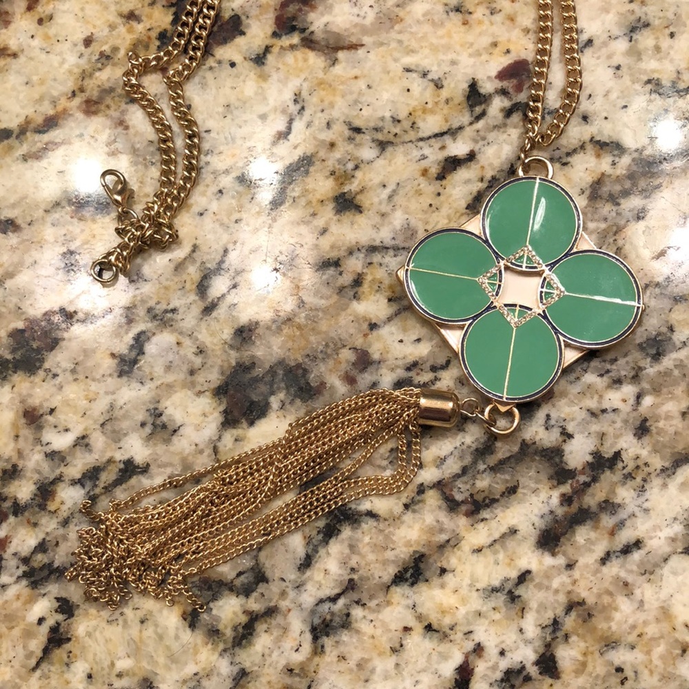 Tassel necklace